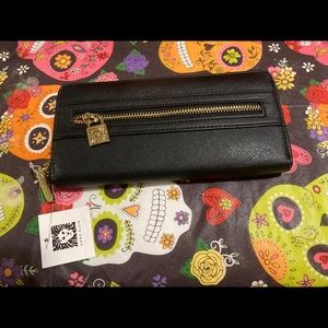 Anne Klein wristlet purse